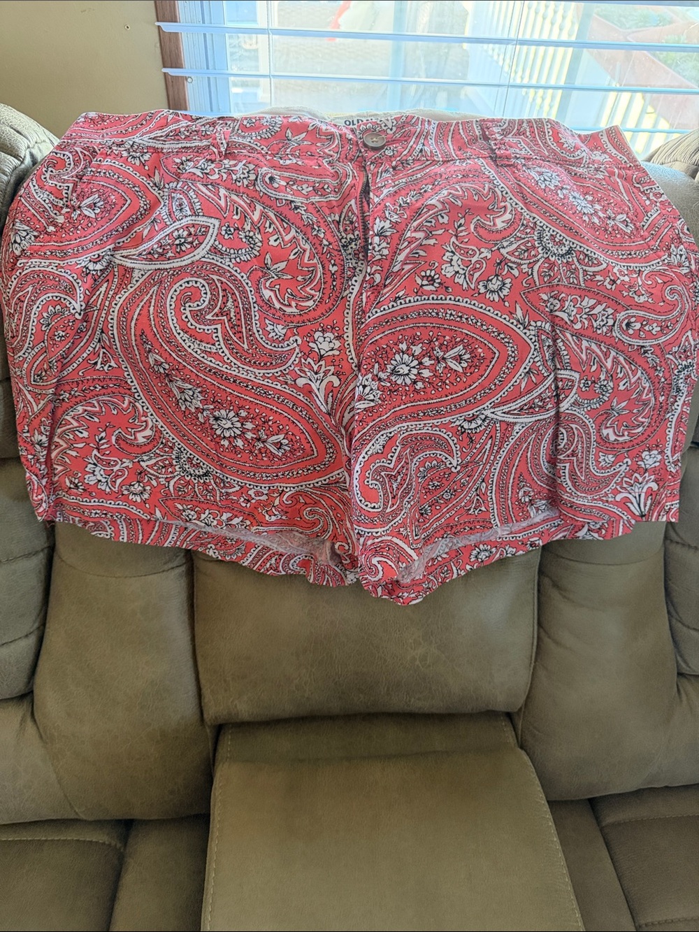 Old Navy Coral Paisley High-Waist Shorts